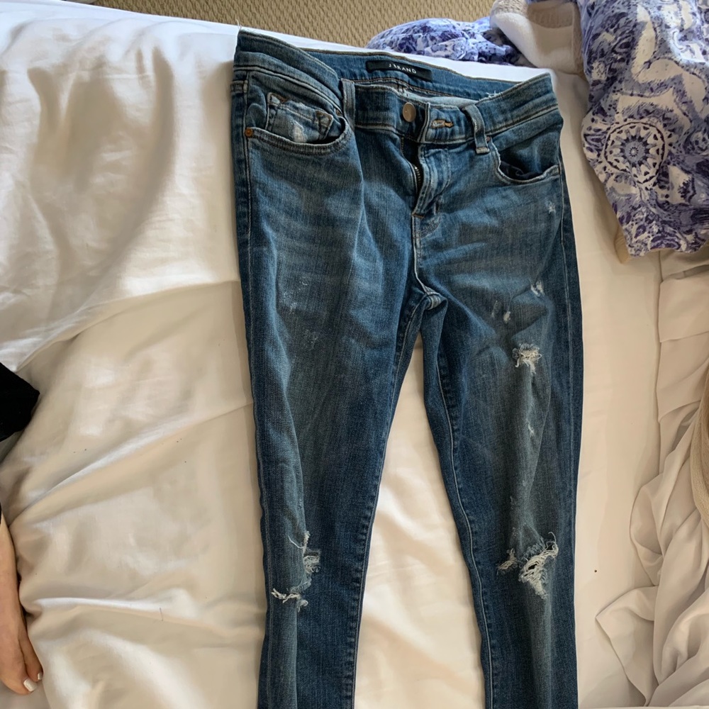 Size 26 J Brand Cropped ripped jeans